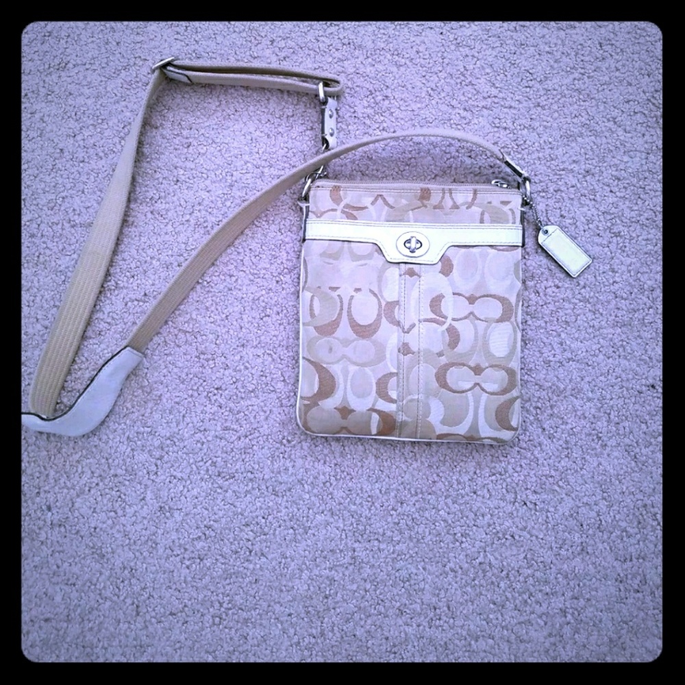Coach crossbody purse